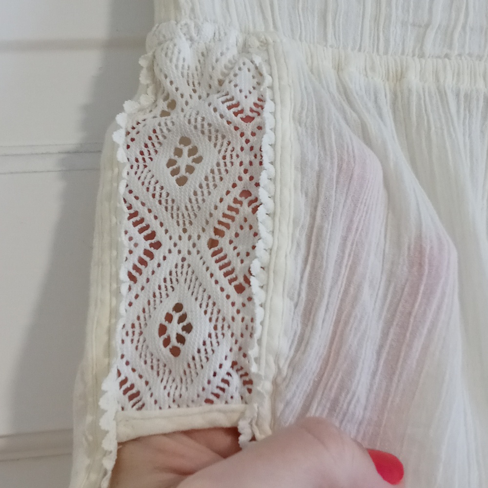 🍑Roxy🍑 - Cream Sheer Lounge/Cover-Up Short w/Lace Sides - Picture 5 of 14